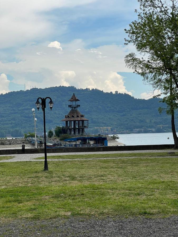 Apart Central Orşova Buitenkant foto
